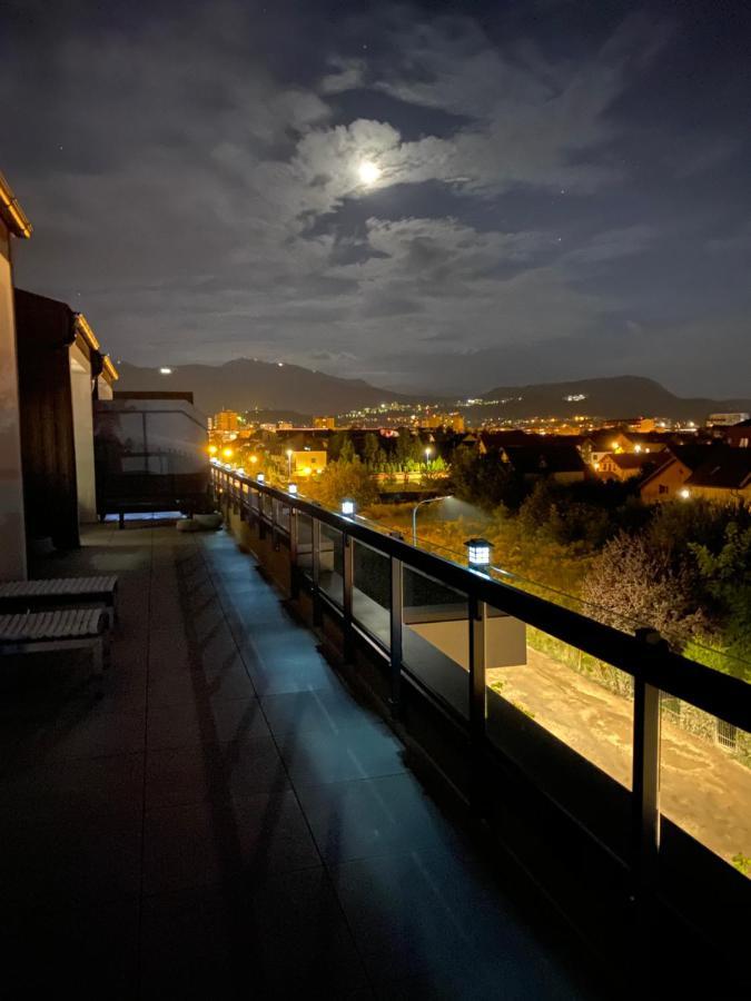Art'Penthouse Aparthotel Brasov Luaran gambar